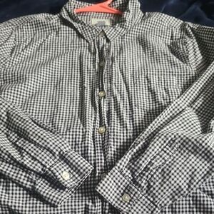 Old Navy Black and White Checkered Button Down Shirt